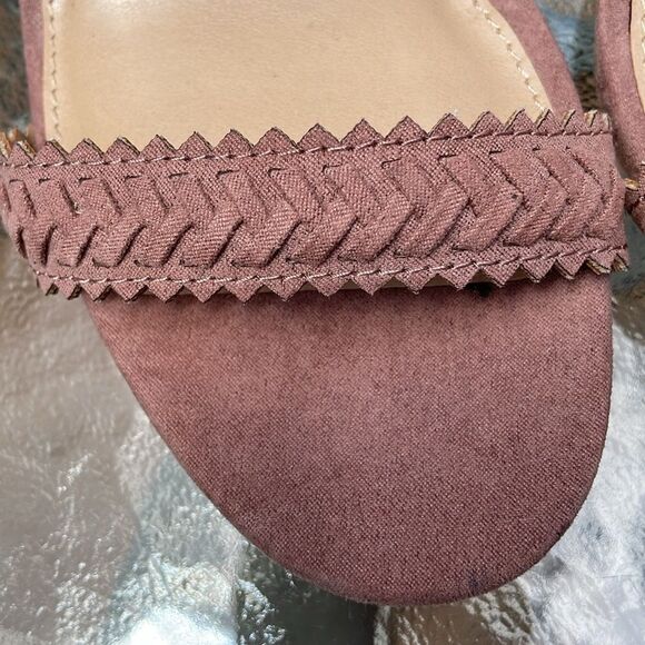 LC Lauren Conrad Streusel Mauve 8.5 size shoes 4” block heel dressy strap sandle - Picture 4 of 9